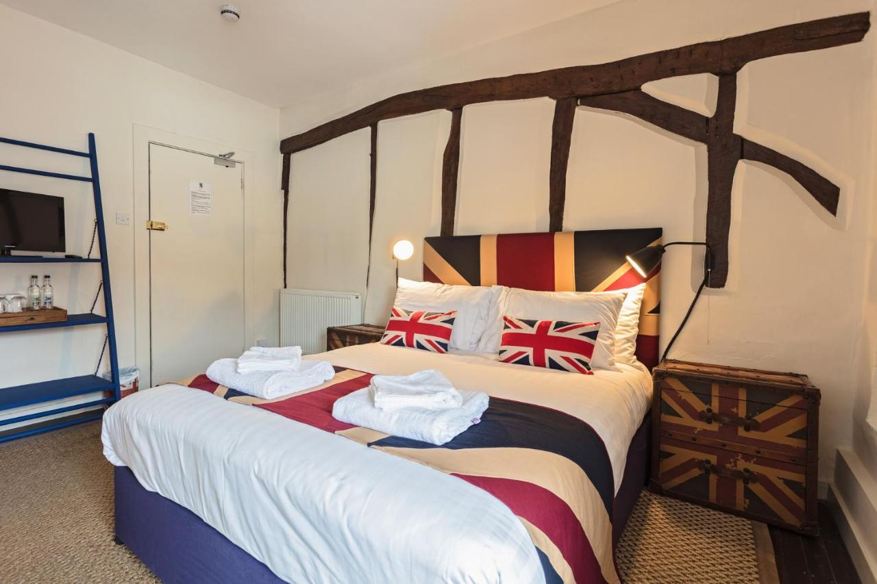 The Black Lion Hotel Little Walsingham Esterno foto